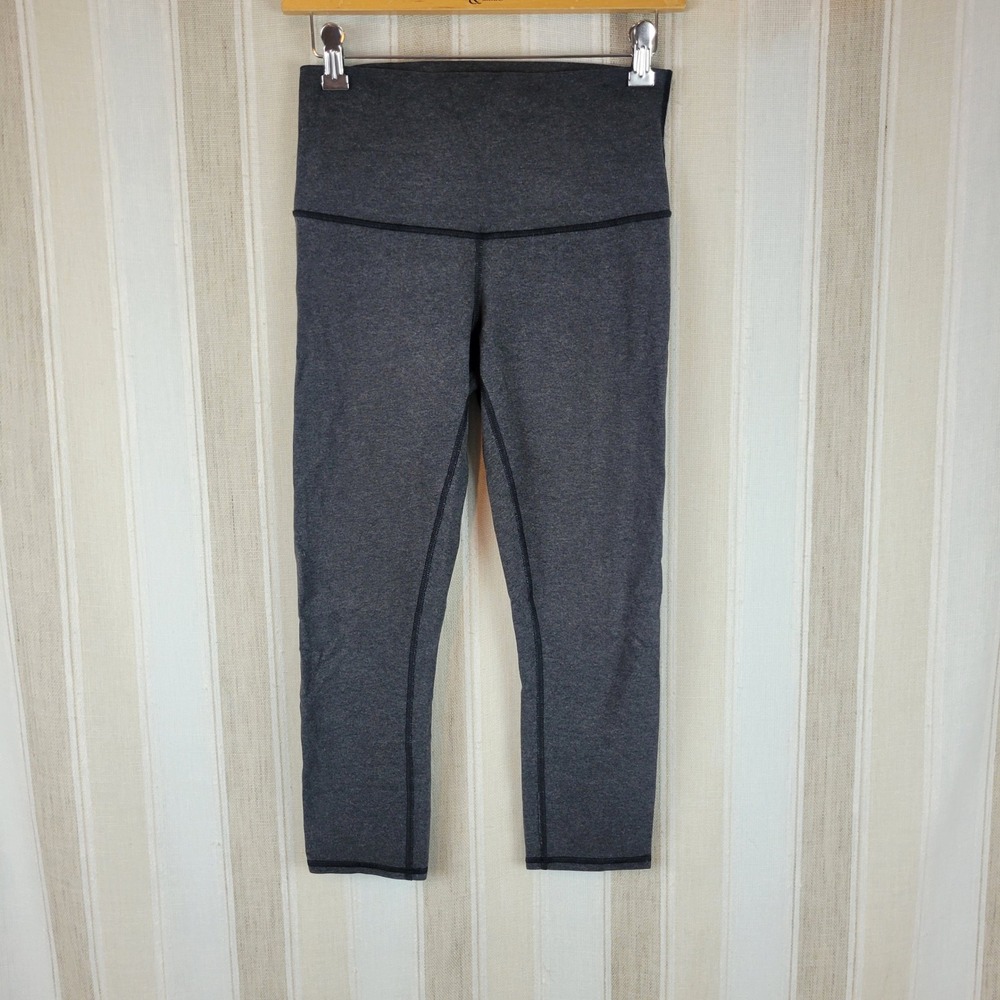 Lululemon Cropped Leggings Gray Black Size Small (see measurements)